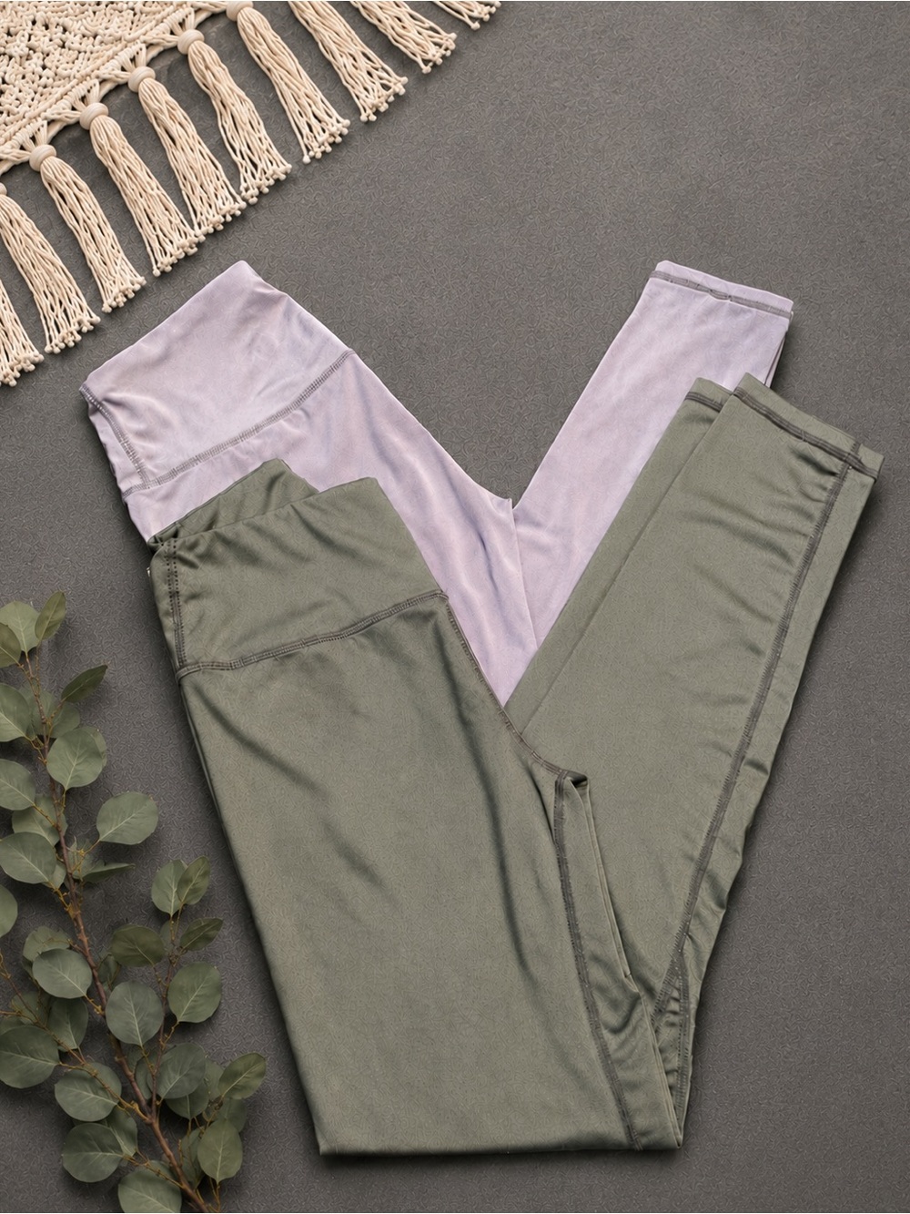 Women's Two-Pack Leggings - Black and Gray